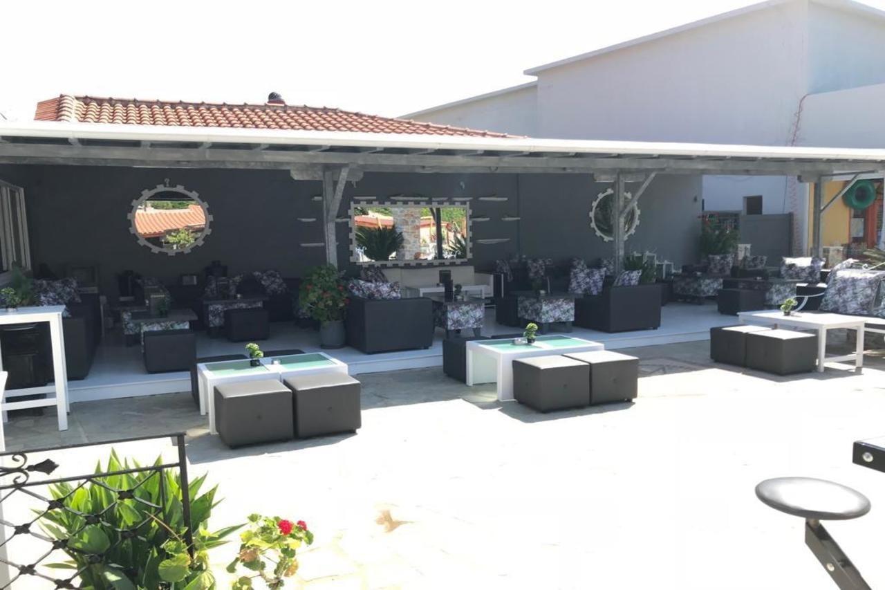 Roulla Studios & Apartments Platanias  Εξωτερικό φωτογραφία