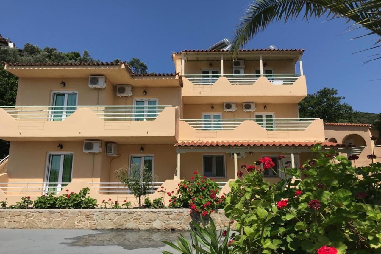 Roulla Studios & Apartments Platanias  Εξωτερικό φωτογραφία